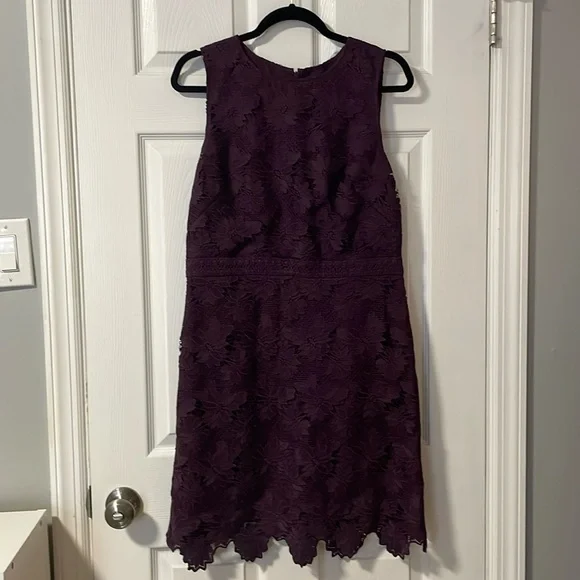 LOFT | Dresses | Loft Burgundy Cocktail Dress Flower Lace And Circle Trims | Poshmark LOFT | Dresses | Loft Burgundy Cocktail Dress Flower Lace And Circle Trims | Poshmark